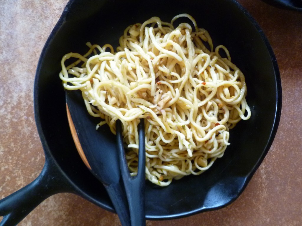 Fresh Spaghetti Pasta with Garlic, Red Chilli and Marsala or White Wine Sauce:  Two Sauces with but One&nbsp;Method