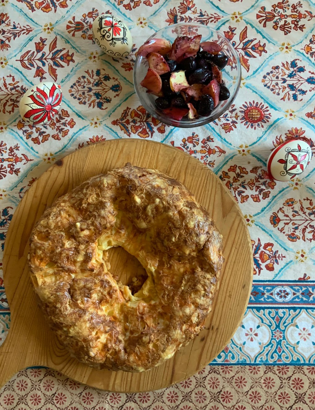 Gougère with roasted grapes and apple for an Easter Dinner Apéritif ~ Elizabeth David’s ring form&nbsp;method
